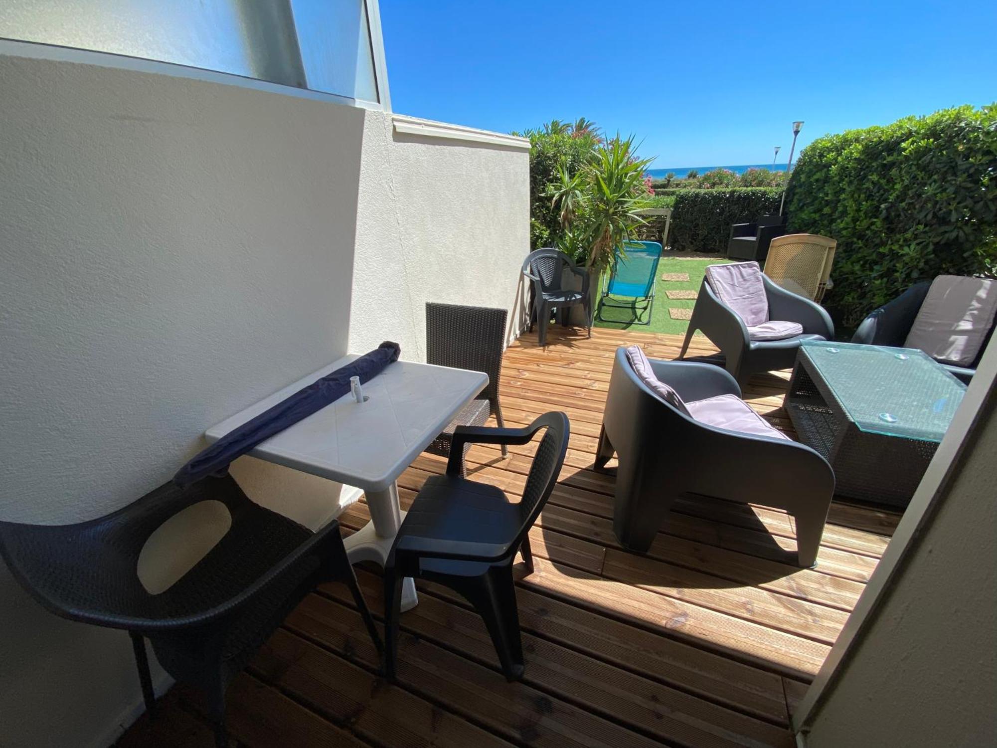 Les Pieds Dans L'Eau Apartment Canet-en-Roussillon Exterior photo