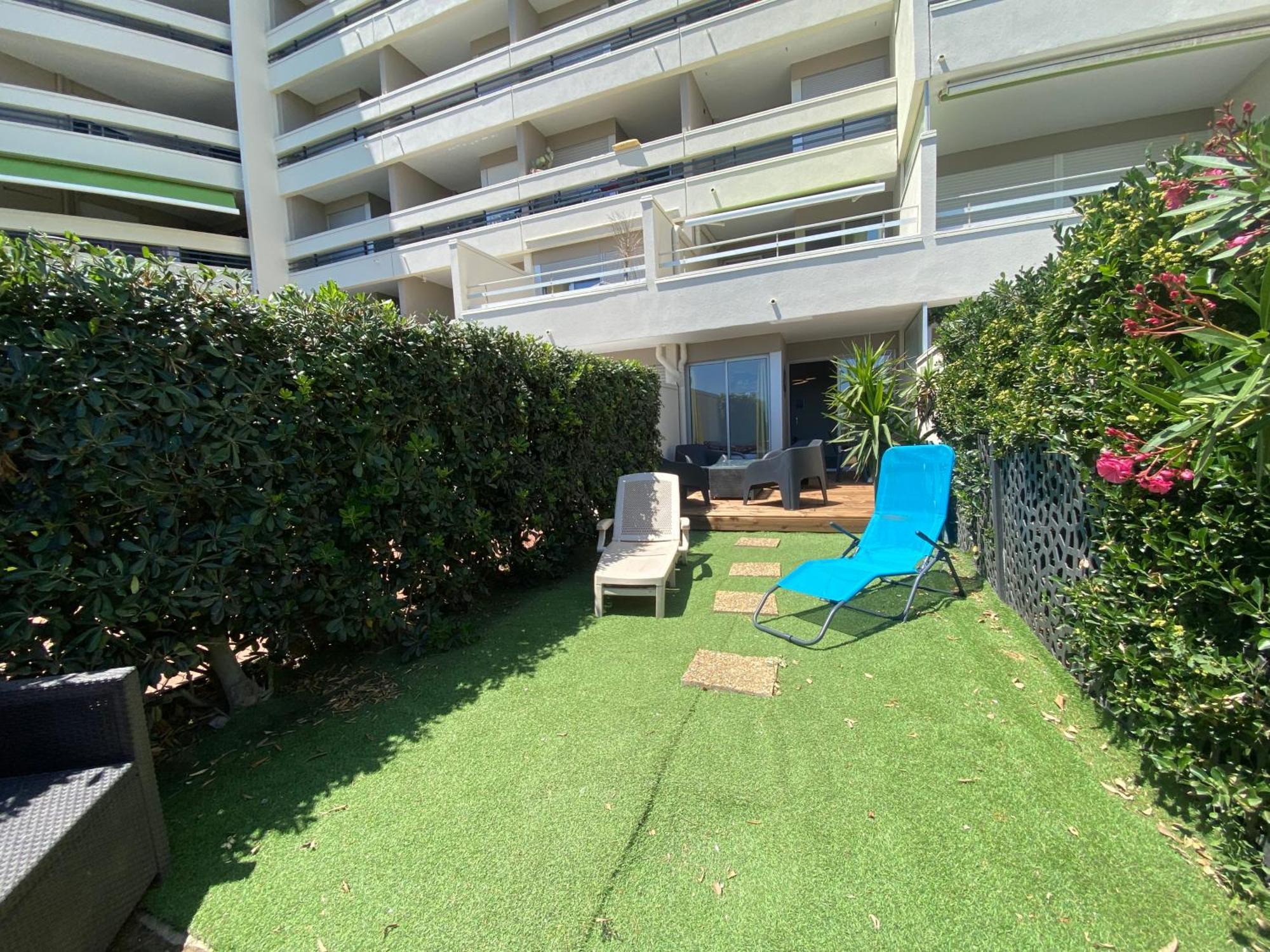 Les Pieds Dans L'Eau Apartment Canet-en-Roussillon Exterior photo